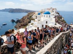 Turisti satima čekaju u redu na Santoriniju zbog ove fotografije: Na mrežama nastao haos